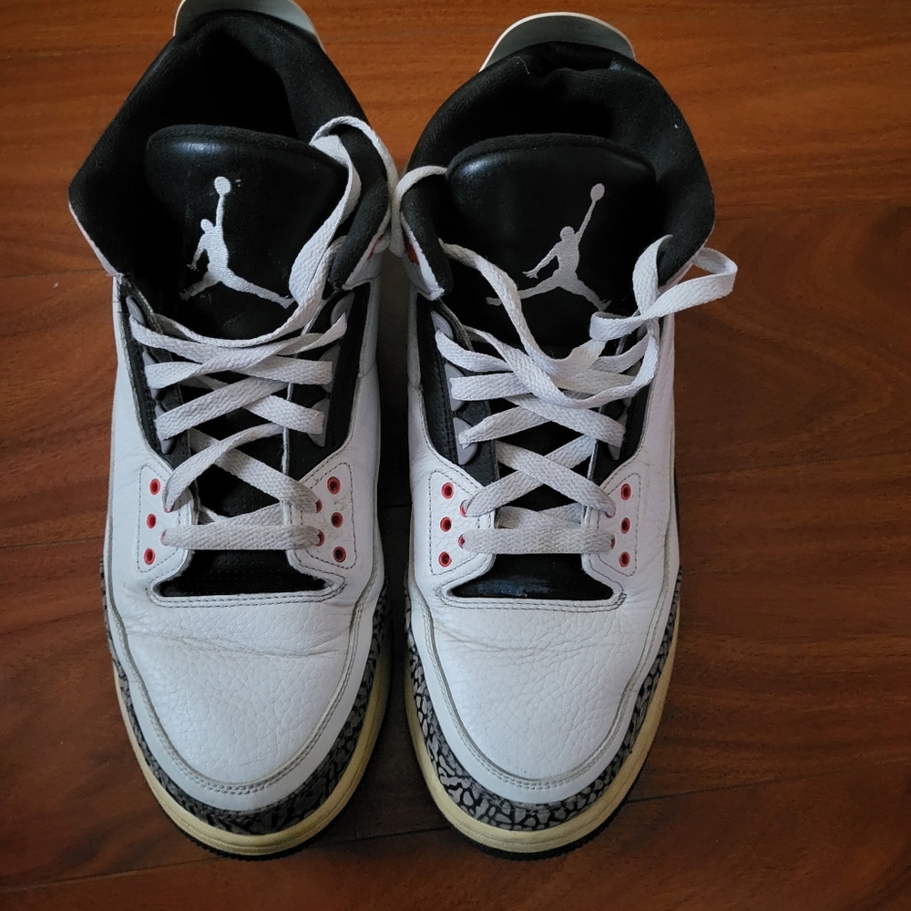Michael Jordan shoes - Picture 5 of 8